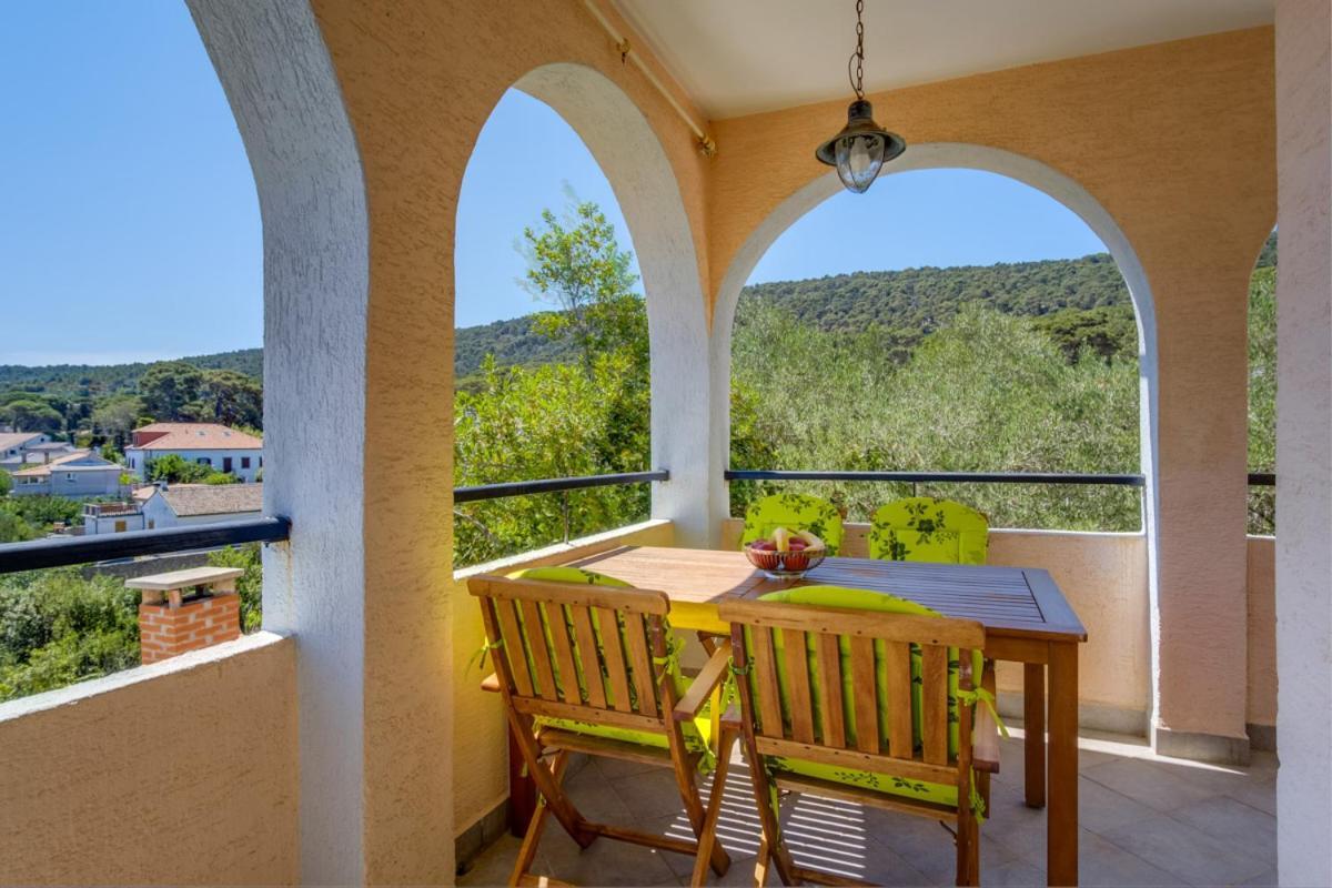 Apartmani Nadalina Veli Lošinj المظهر الخارجي الصورة