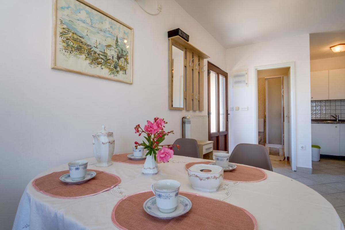 Apartmani Nadalina Veli Lošinj المظهر الخارجي الصورة