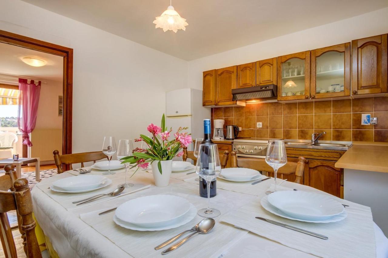 Apartmani Nadalina Veli Lošinj المظهر الخارجي الصورة